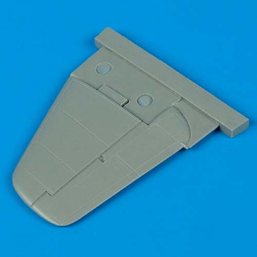 Quickboost (by Aires) 72131 1:72 Junkers Ju-88G corrected tail fin