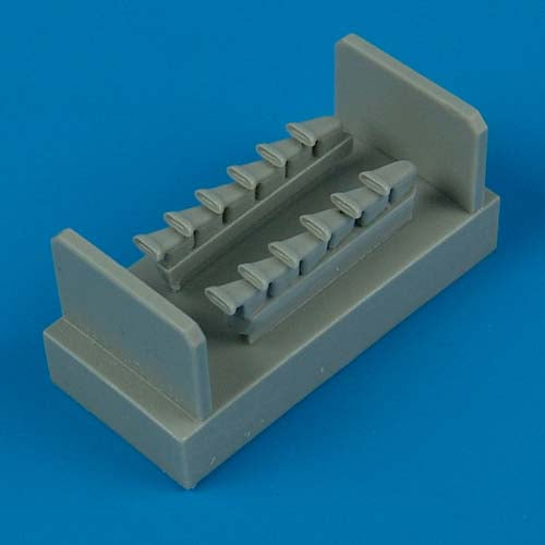 Quickboost (by Aires) 72255 1:72 Supermarine Spitfire Mk.IX exhaust - fishtail