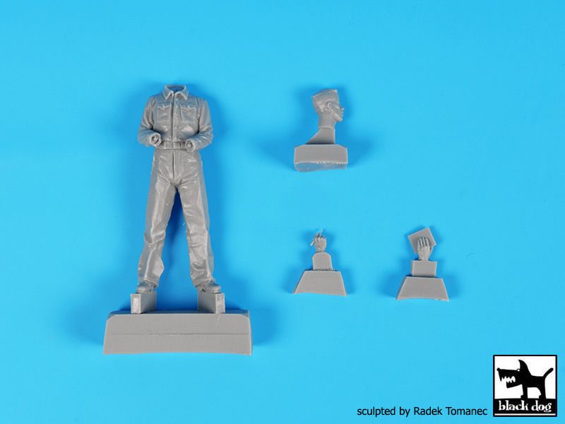 Blackdog F32097 1:32 US NAVY mechanic personnel 1941-45 N°1