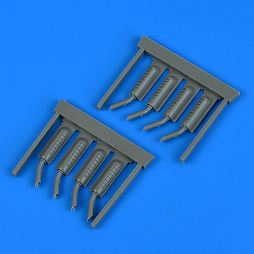 Quickboost (by Aires) 72665 1:72 Avro Shackleton AEW.2/MR.2 exhaust - late