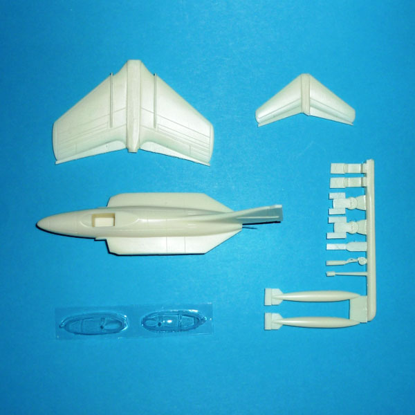 Miniwing 038 1:144 Grumman F9F-8 Cougar