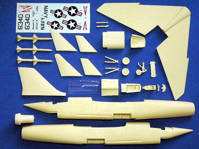 Anigrand Craftswork 2029 1:72 Vought XF8U-3 Crusader III