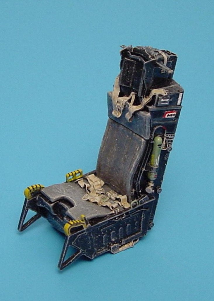 Aires AIRE2004 1:32 ACES II ejection seat - (A-10, F-15,)