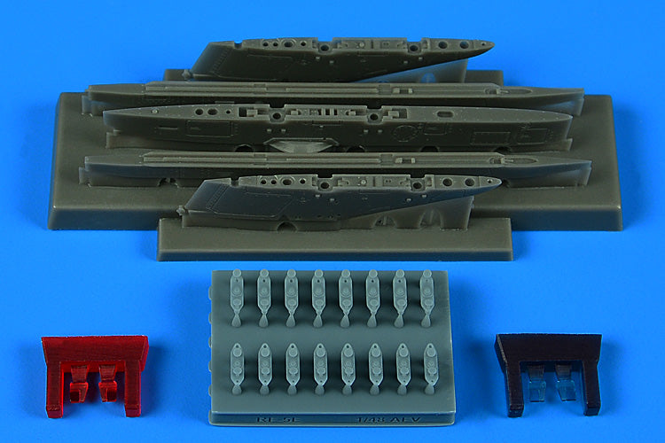 Aires 4919 1:48 Northrop RF-5E Tiger II pylons & missile launchers