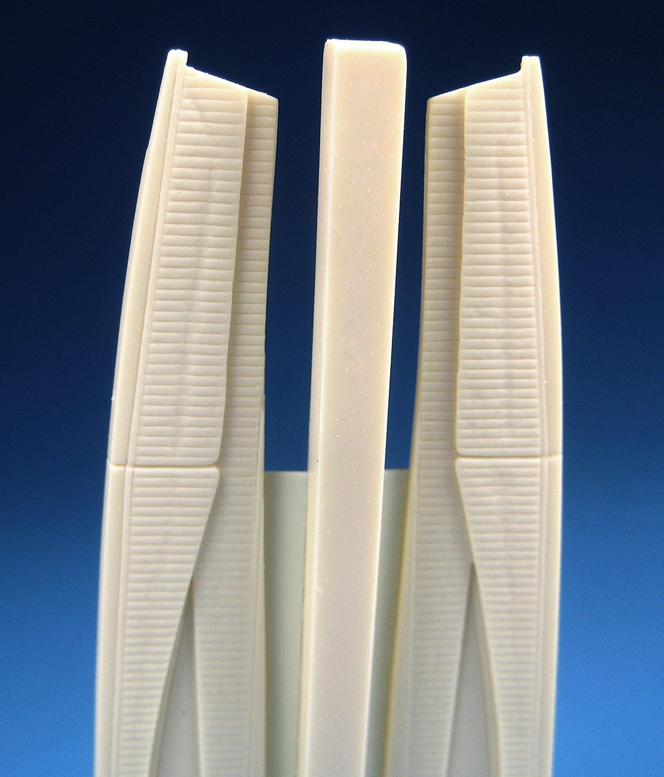 Barracuda Studios BCR72301 1:72 B-1B Wing Glove