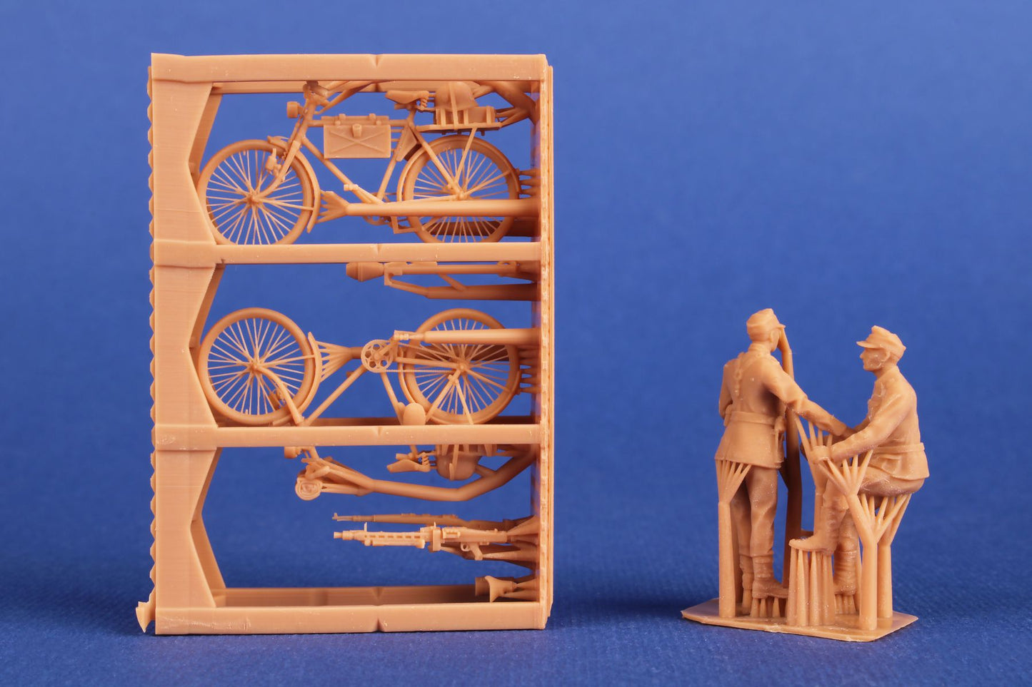 CMK/Czech Master Kits F72407 1:72 Wehrmacht Soldiers with Military Bicycles