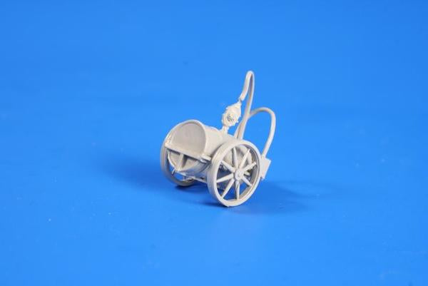 CMK 2061 1:72 German WWI Aircraft Refuelling Set