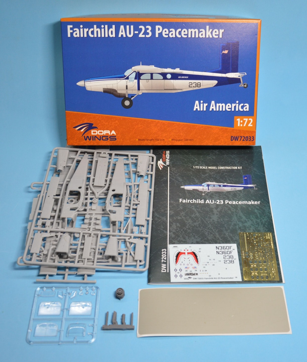 Dora Wings DW72033 1:72 Pilatus PC-6 Turbo Porter 'Air America'