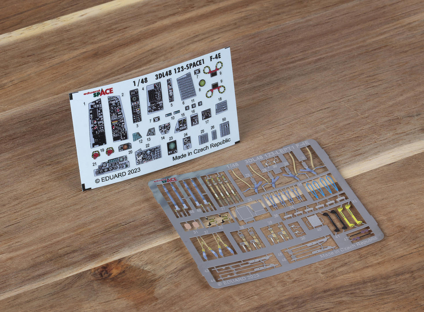 Eduard 3DL48123 1:48 McDonnell F-4E Phantom SPACE to be used with Meng