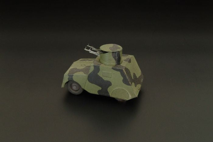 Hauler HLP72029 1:72 Beaverette British Armoured Vehicle Resin Kit