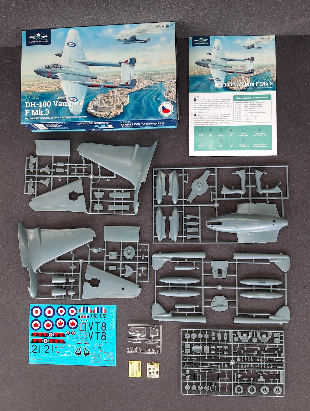 Infinity Models 3203 1:32 de Havilland DH-100 Vampire Mk.3