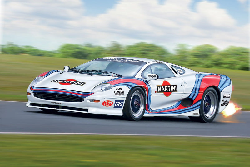 Italeri 3669 1:24 Jaguar XJ 220 Race Car
