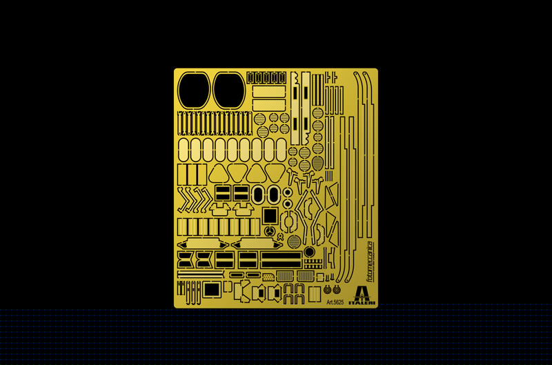 Italeri 5625 1:35 Schnellboot S-26/S-38