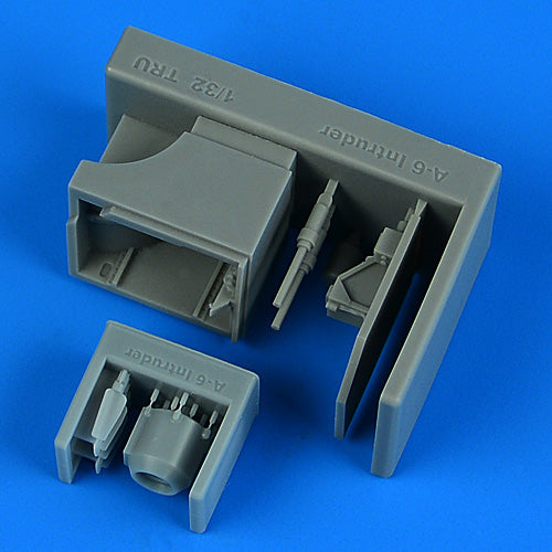 Quickboost (by Aires) 32371 1:32 Grumman A-6E Intruder RAT engine