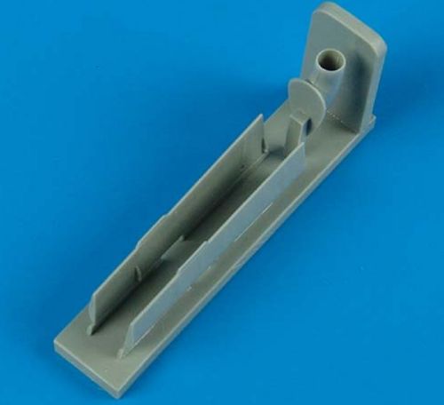 Quickboost (by Aires) 48428 1:48 Messerschmitt Bf-109F correct air intake, ailerons