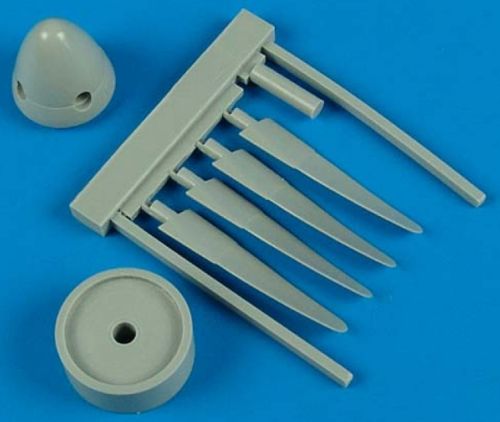 Quickboost (by Aires) 48466 1:48 P-51D Mustang propeller w/tool