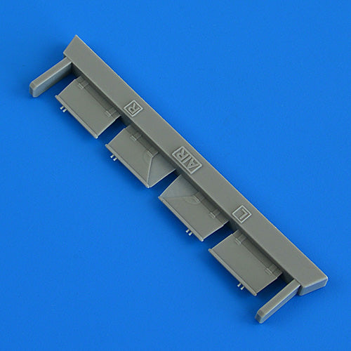 Quickboost (by Aires) QB49158 1:48 de Havilland DH-82 Tiger Moth cockpit doors