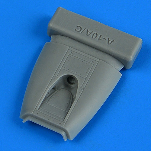 Quickboost (by Aires) 72707 1:72 Fairchild A-10A/C Thunderbolt II Opened Fuel Access Panel Late