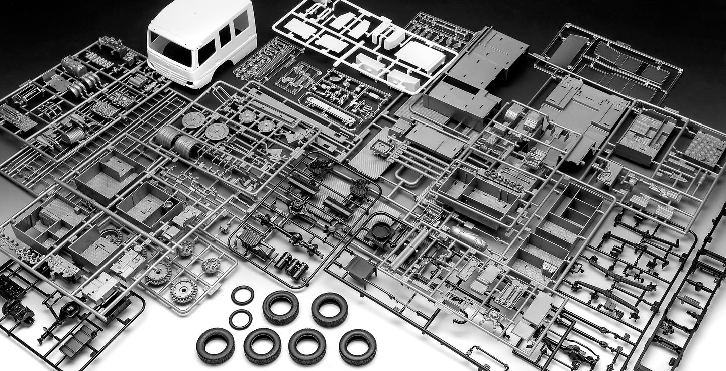 Revell 07404 1:24 Schlingmann LF 20/16 Mercedes-Benz Atego 1529 AF Fire Engine