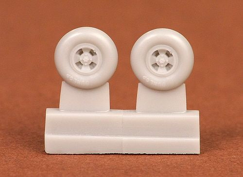 SBS Model SBS72027 1:72 Supermarine Spitfire 4-spoke wheels