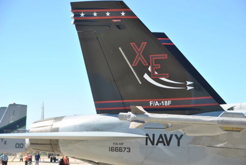 Two Bobs 48232 1:48 Boeing F/A-18F Super Hornet VX-9 Vampires CoNA