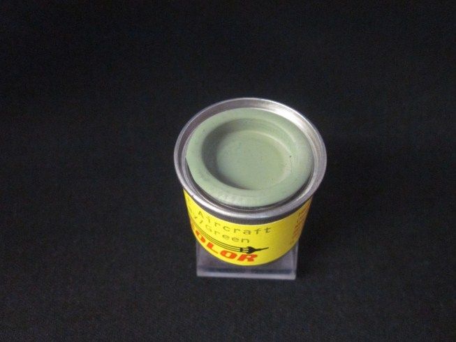 Xtracolor X010GLOSS A/C Grey/Green (Gloss) BS283 enamel