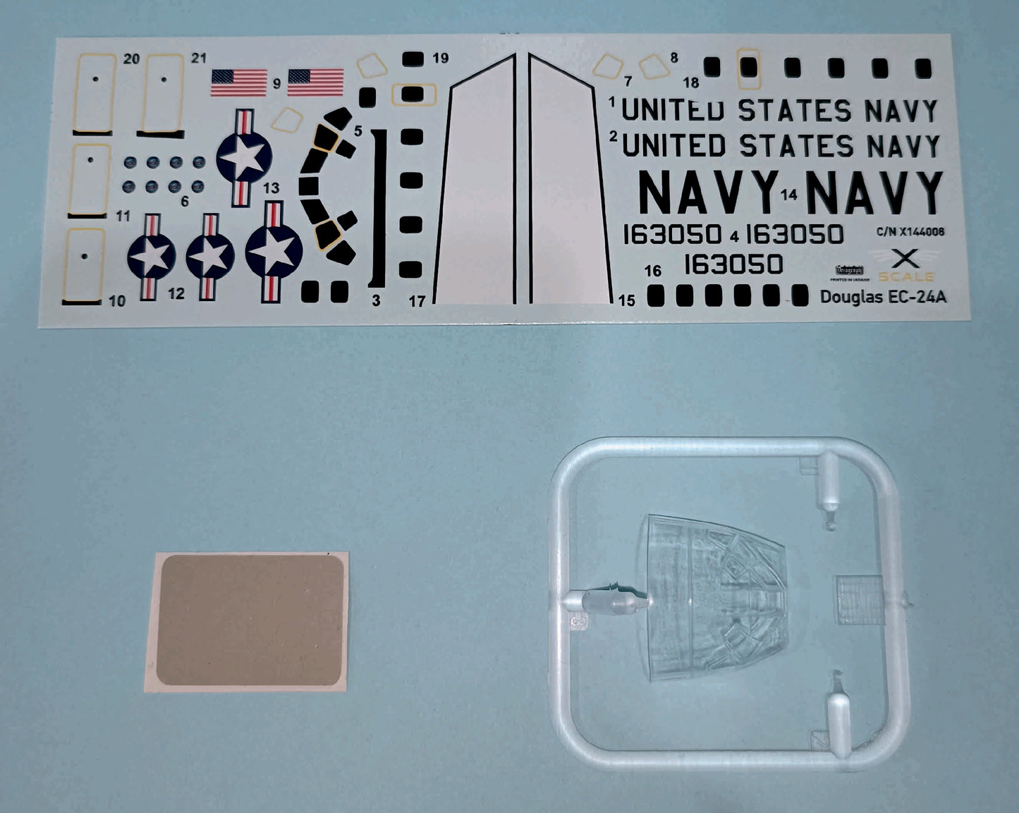 X-Scale X144006 1:144 Douglas EC-24A electronic warfare 163050