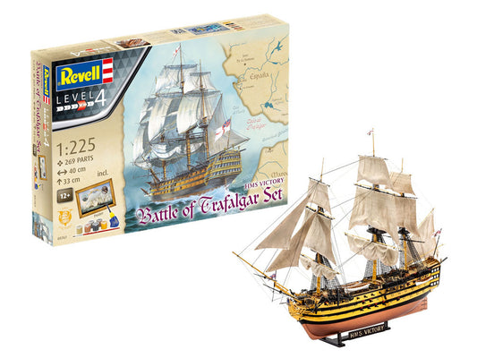 Revell 05767 1:225 Battle of Trafalgar "HMS Victory" Gift Set