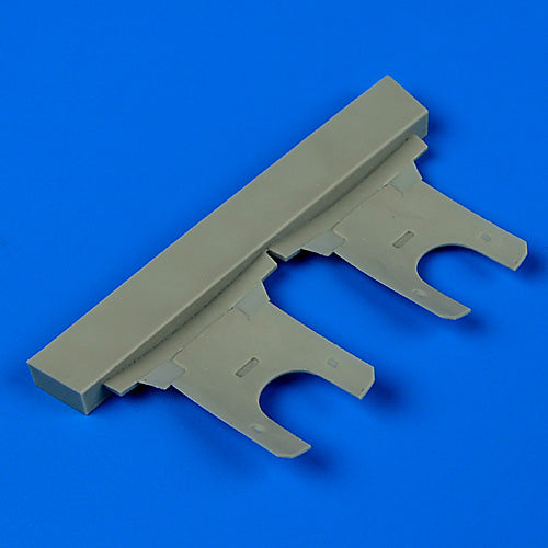 Quickboost (by Aires) 72501 1:72 Bristol Blenheim Mk.I/Mk.IV undercarriage covers