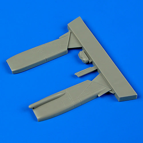Quickboost (by Aires) 72502 1:72 Lockheed-Martin F-16C Fighting Falcon parachute cover for the Hellenic Air Force version