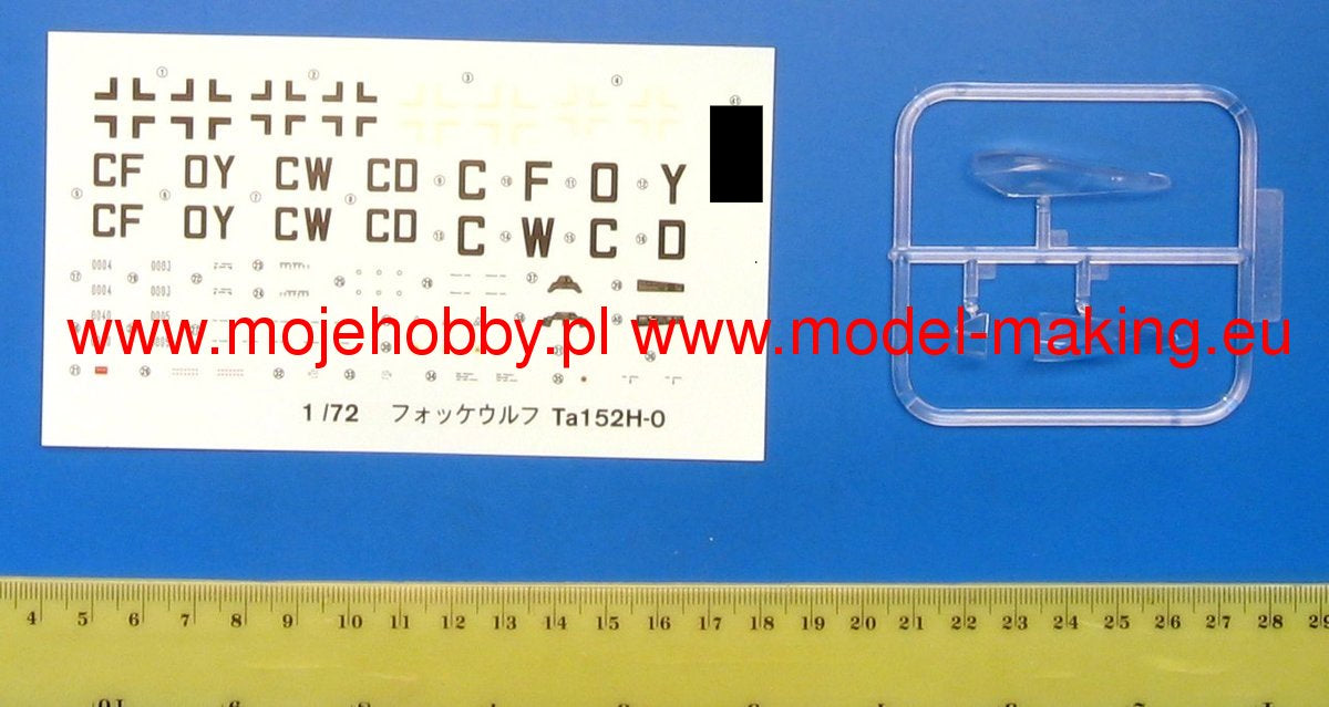 Aoshima 06603 1:72 FOCKE-WULF Ta-152H-0