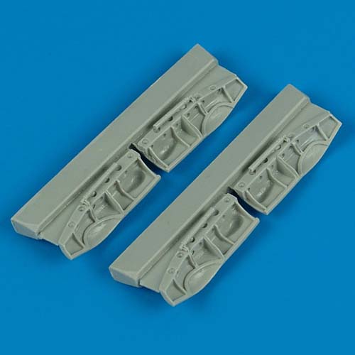 Quickboost (by Aires) 72158 1:72 Bristol Beaufighter Mk.I/Mk.VI/MK.X/Mk.21 undercarriage covers