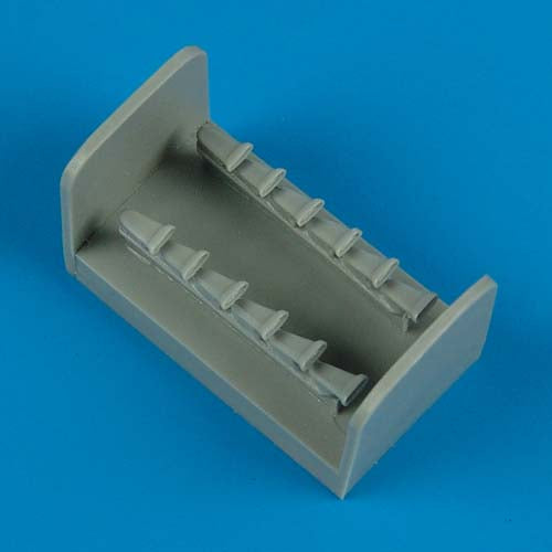 Quickboost (by Aires) 72265 1:72 Supermarine Spitfire Mk.XIV exhaust - fishtail