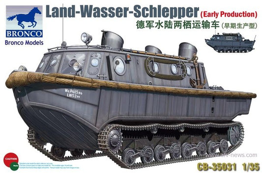 Bronco Models CB35031 1:35 Land-Wasser-Schlepper (Early Production)