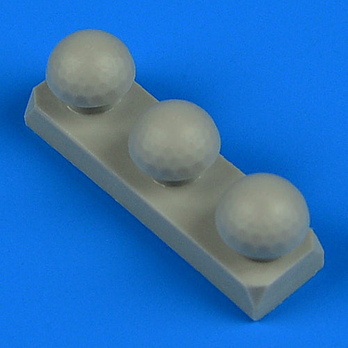 Quickboost (by Aires) 72562 1:72 Sukhoi Su-24 Fencer MAK L-082 infrared threat warning sensors