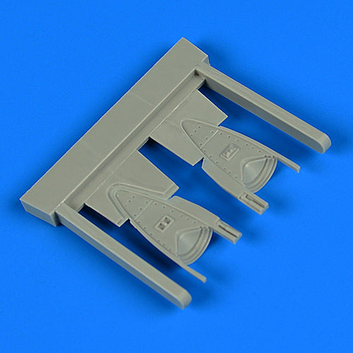 Quickboost (by Aires) 48811 1:48 Sukhoi Su-17/22M3/M4 Fitter-K parachute container