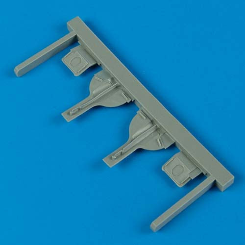 Quickboost (by Aires) 72353 1:72 Grumman F6F-3/F6F-5 Hellcat undercarriage covers