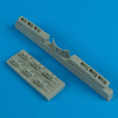 Quickboost (by Aires) 72306 1:72 Curtiss P-40M/P-40N Wahawks exhaust and radiator flaps
