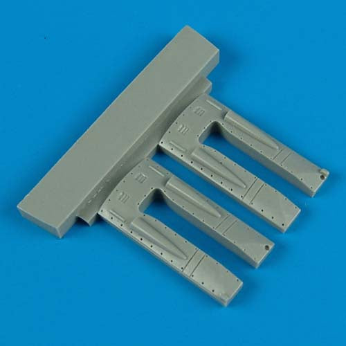 Quickboost (by Aires) 72308 1:72 Lockheed P-38 Lightning turbo-supercharger cover