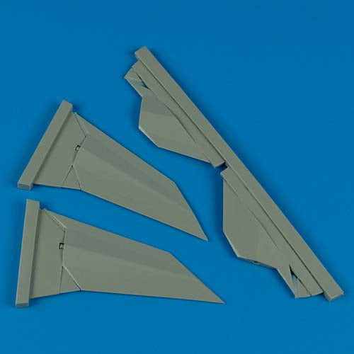 Quickboost (by Aires) 72275 1:72 Lockheed F-117A Nighthawk vertical fins