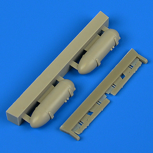 Quickboost (by Aires) 72593 1:72 Kawasaki Ki-61-Id Hien drop tanks with pylons