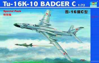 Trumpeter 01613 1:72 Tupolev Tu-16K-10 Badger C