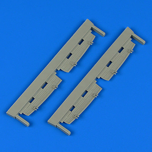 Quickboost (by Aires) 72602 1:72 Dornier Do-17Z undercarriage doors/covers