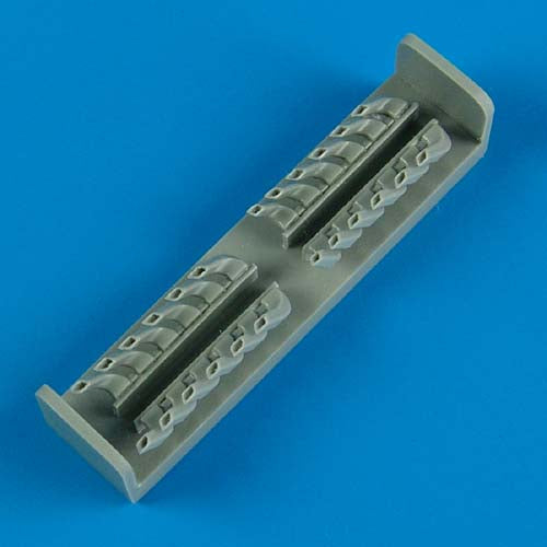 Quickboost (by Aires) 72387 1:72 Messerschmitt Bf-110E exhaust