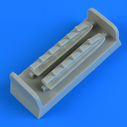 Quickboost (by Aires) 48899 1:48 Messerschmitt Bf-109G-10 exhaust
