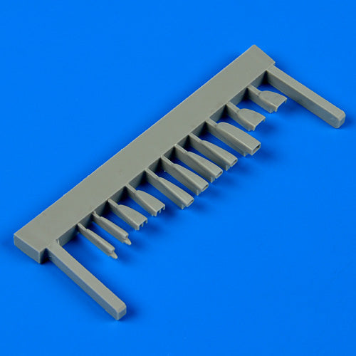 Quickboost (by Aires) 72423 1:72 Sukhoi Su-7BMK/Su-7U air scoops