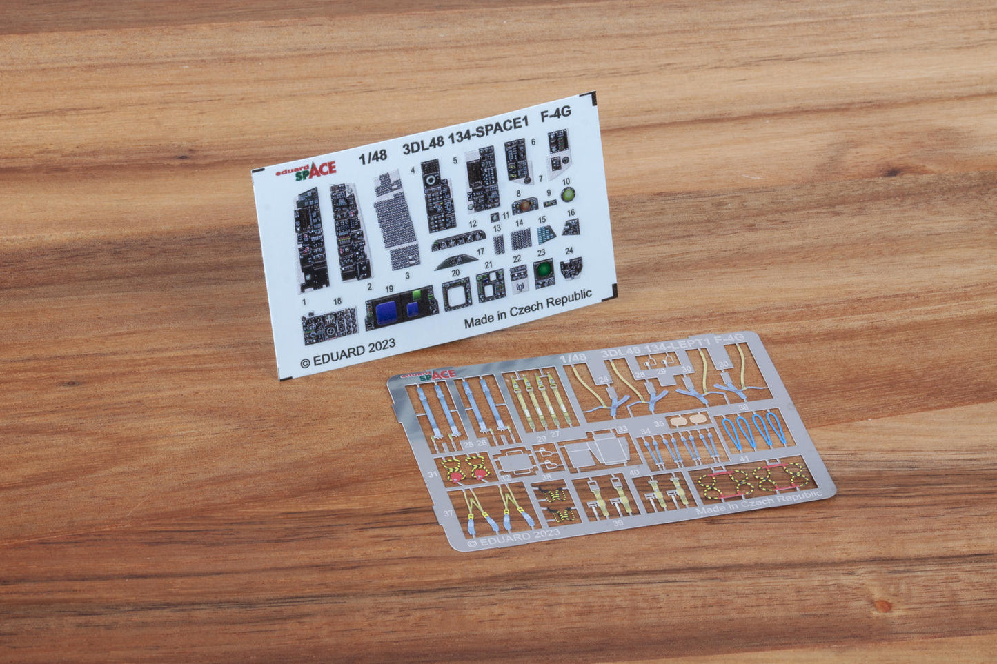 Eduard 3DL48134 1:48 F-4G Phantom SPACEdesigned to be used with Meng