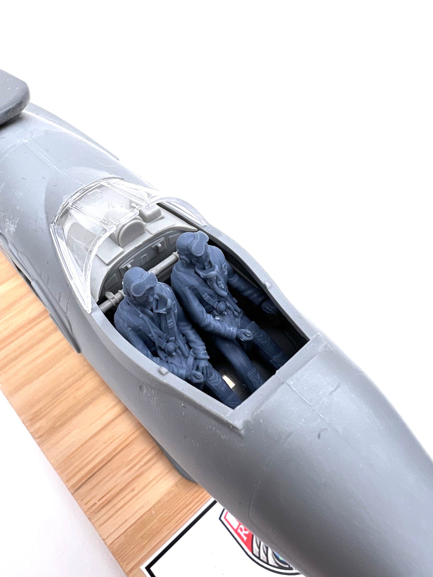 Pilot Replicas 483DP002 1:48 Swedish Vampire Pilots with Cloth Helmets