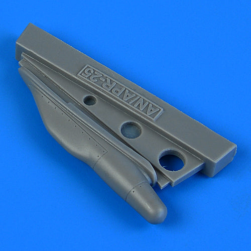 Quickboost (by Aires) 49028 1:48 McDonnell F-4B Phantom II chin pod AN/APR-25 system