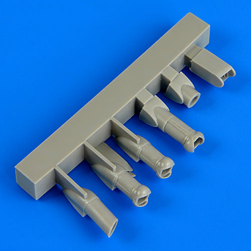 Quickboost (by Aires) 72459 1:72 Messerschmitt Bf-110 air intakes